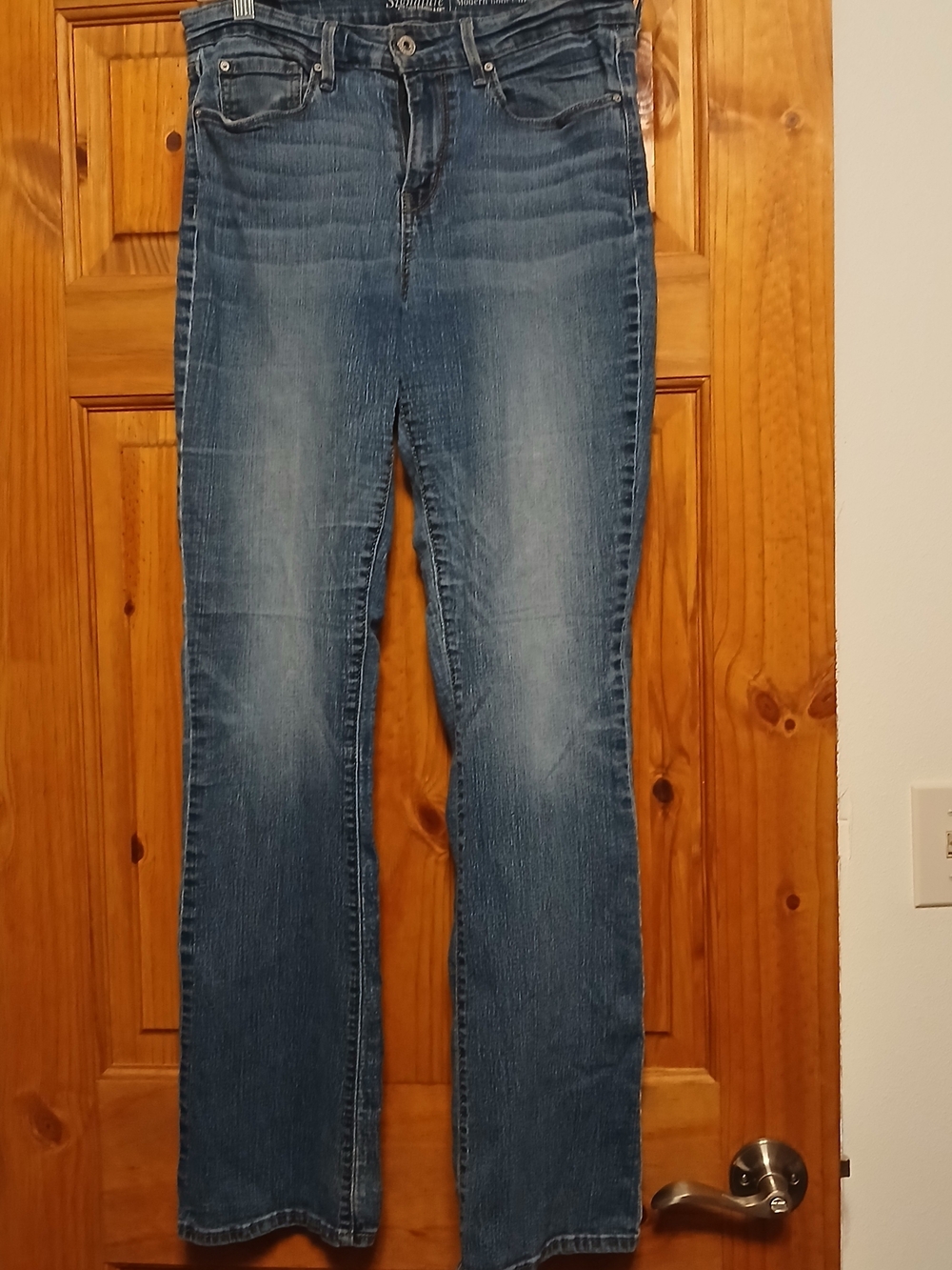 Signature by Levi Strauss Women's Medium Blue Bootcut Jeans